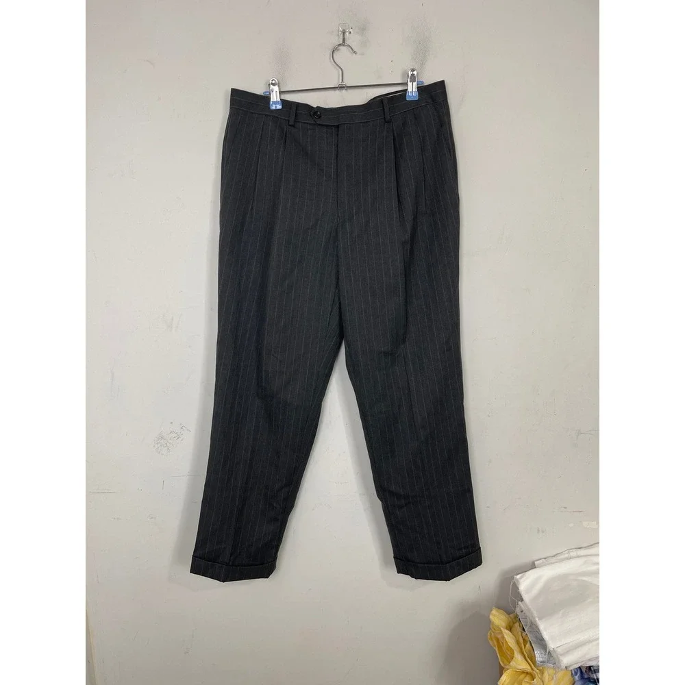 Chaps Mens 100% Wool Pinstripe 2 Piece Suit Charcoal Grey 40S 33W x 30L‎